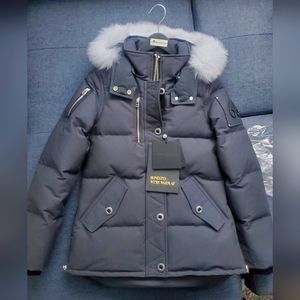 Moose knuckle winter jacket for women
